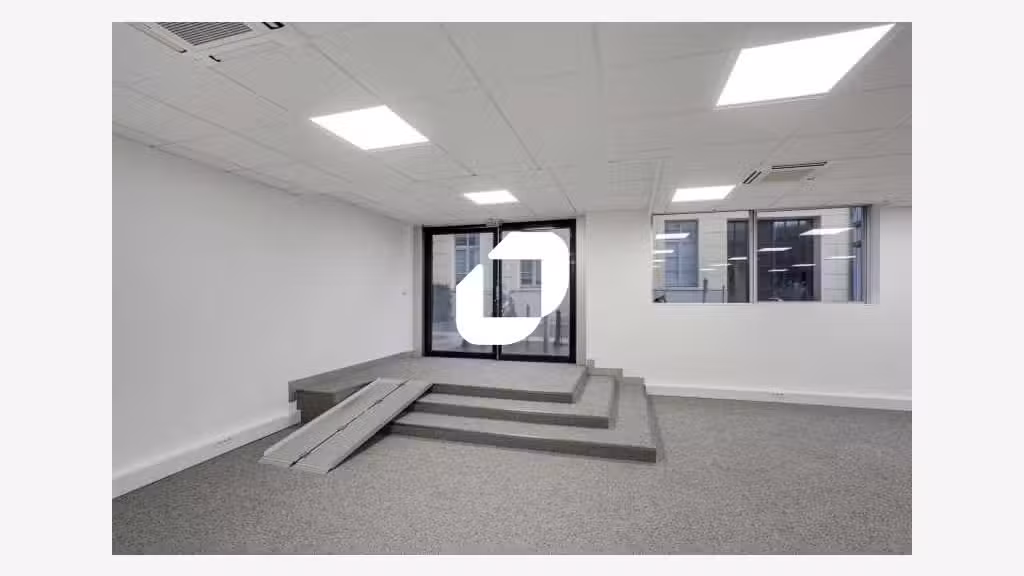 A louer Bureaux 147m² Sevres