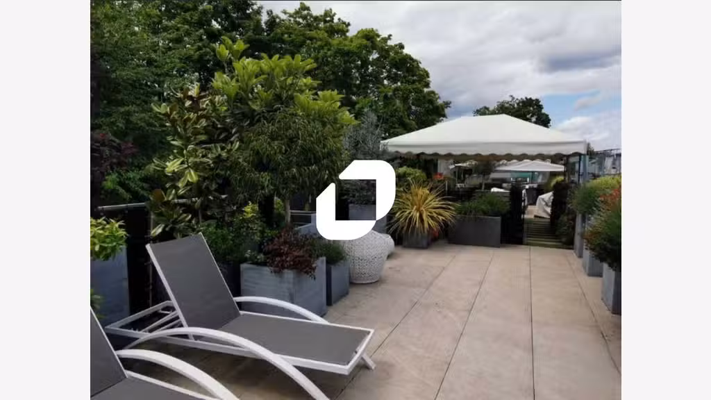 A louer Bureaux 250m² Sevres