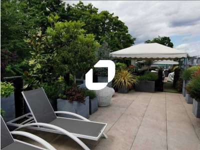 A louer Bureaux 250m² Sevres