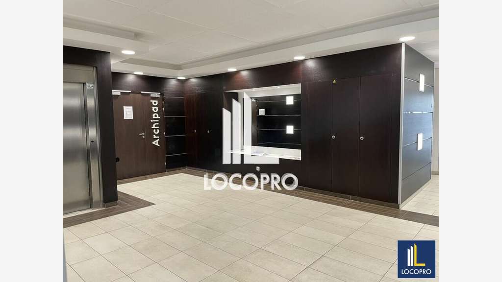 A louer bureaux modernes 341m² à Sophia-Antipolis