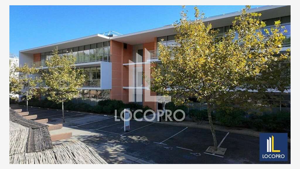 A louer bureaux modernes 646m² à Sophia-Antipolis
