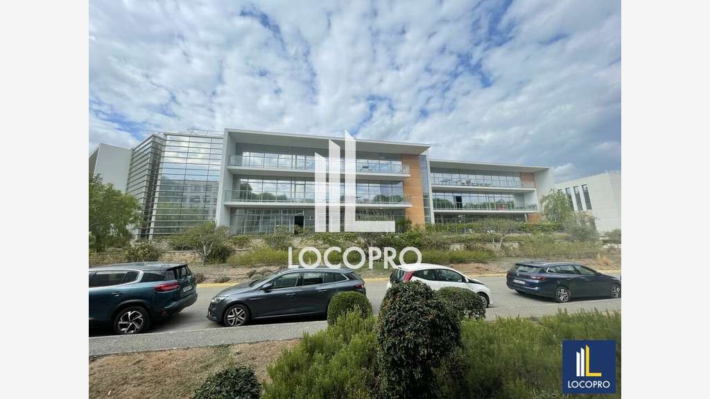 A louer bureaux modernes 646m² à Sophia-Antipolis