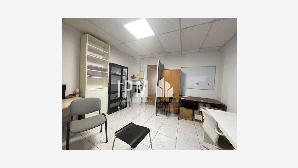 A louer bureaux 35 m² St Jean du Désert 13012