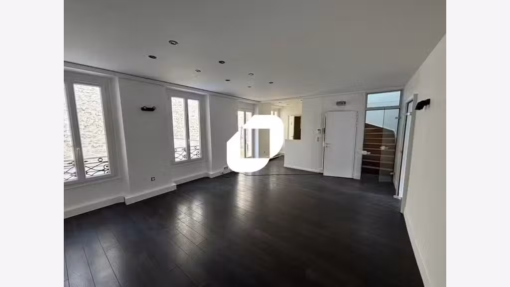A louer Bureaux 141m² Suresnes