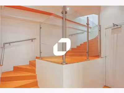 A louer Bureaux 469m² Suresnes