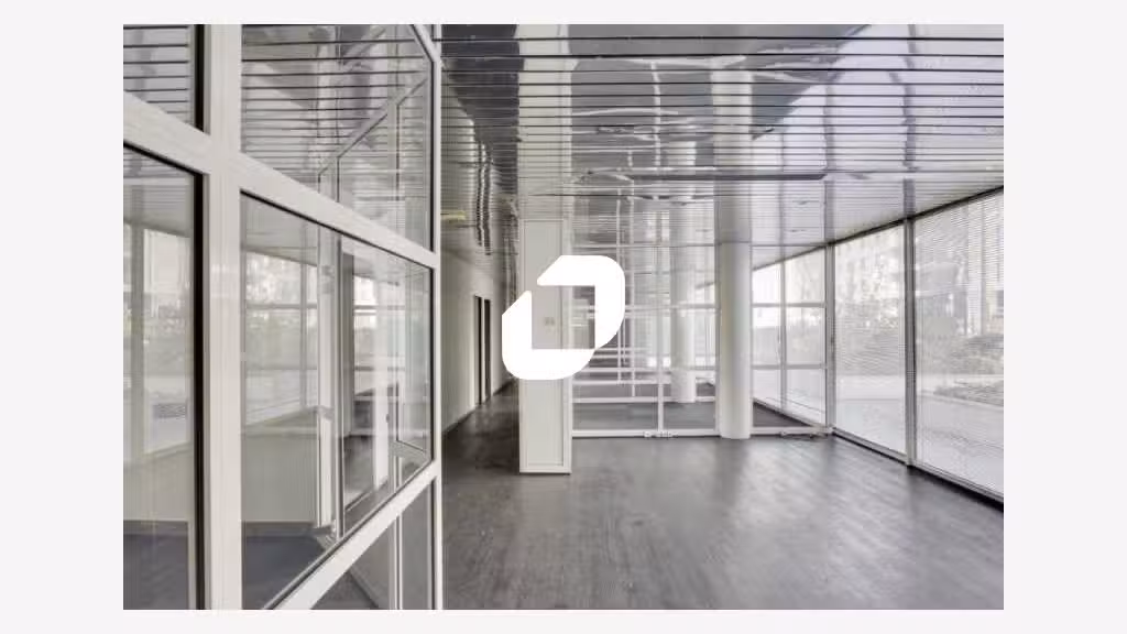 A louer Bureaux 220m² Suresnes