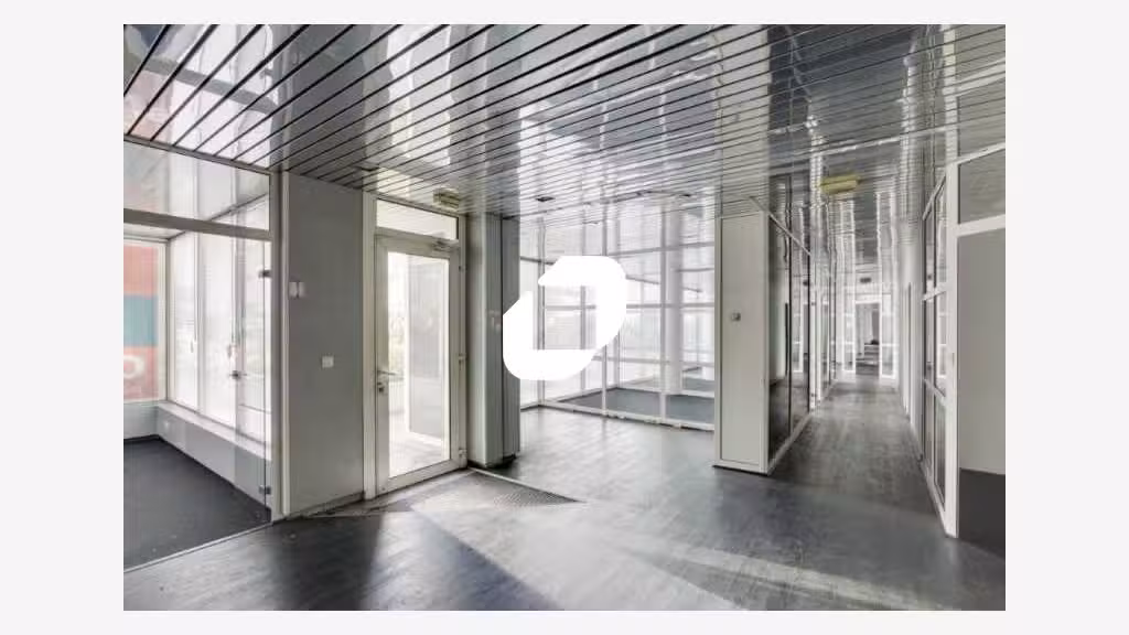 A louer Bureaux 220m² Suresnes