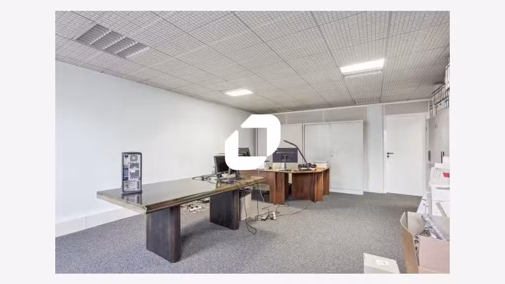 A louer Bureaux 155m² Suresnes