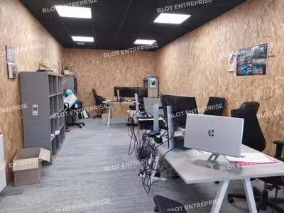 A louer bureau indépendant de 45m² à Taden
