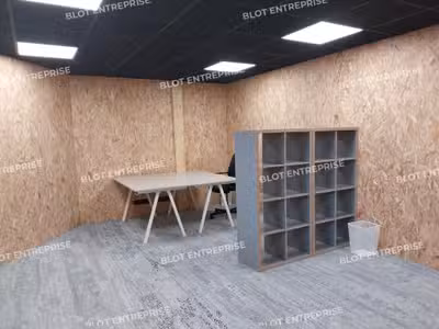 A louer bureau indépendant 23m² en RDC à Taden