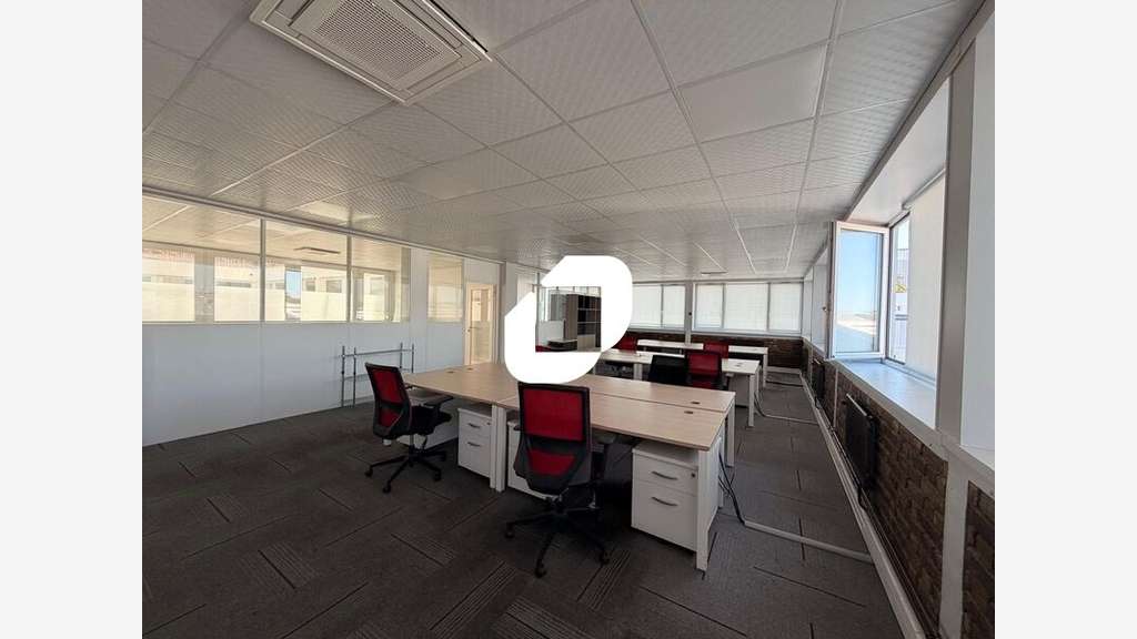 A louer Bureaux 625m² Thiais