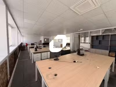 A louer Bureaux 625m² Thiais