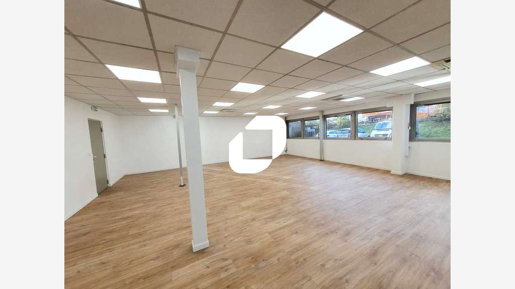 A louer Bureaux 100m² Torcy
