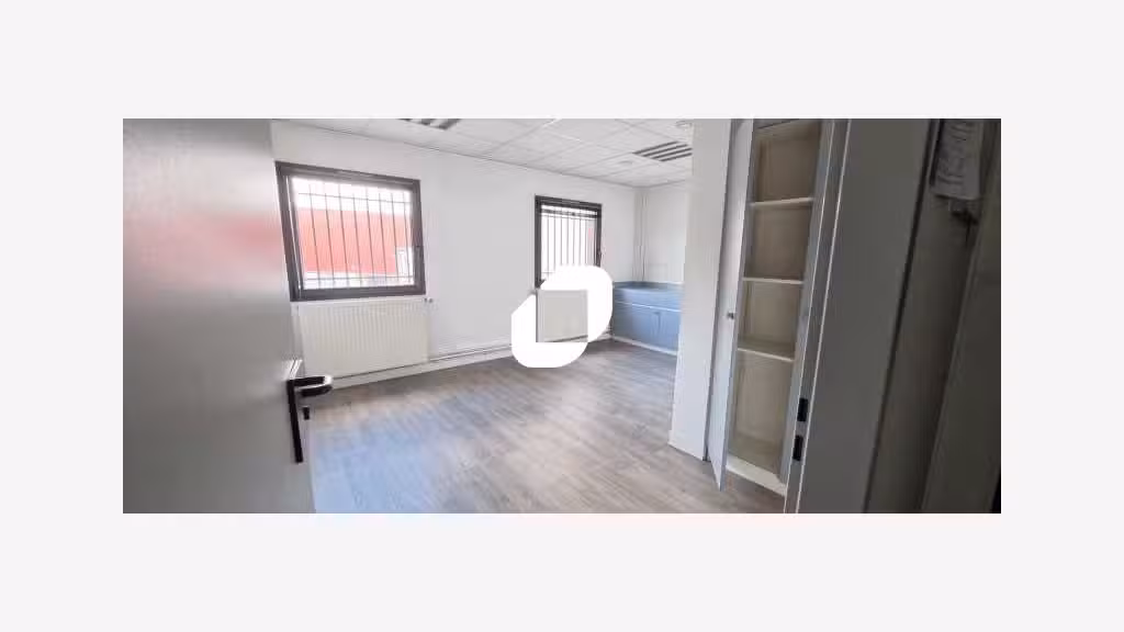 A louer Bureaux 476m² Torcy