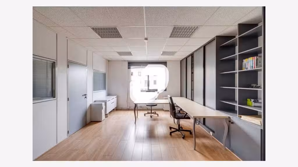 A louer Bureaux 230m² Torcy