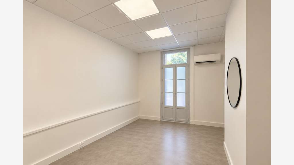 A louer bureaux de 161m² en centre ville de Toulon