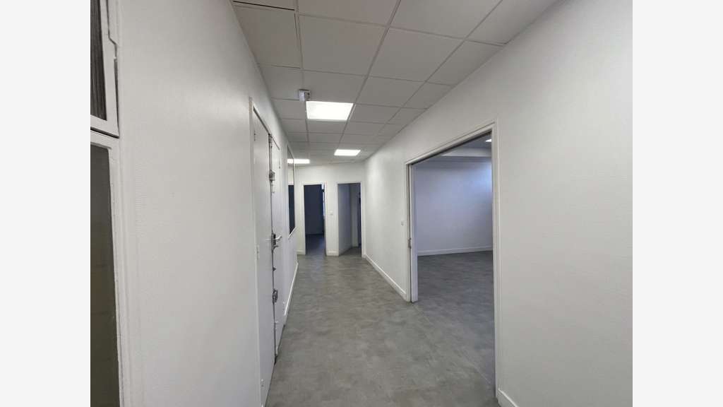 A louer bureaux de 161m² en centre ville de Toulon
