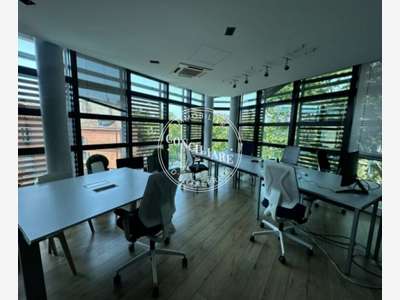 Location bureaux 207m² lumineux R+3 à Toulouse