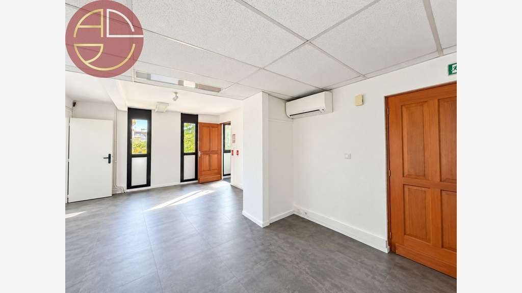 Bureaux à louer 150m² Toulouse centre St-Michel 