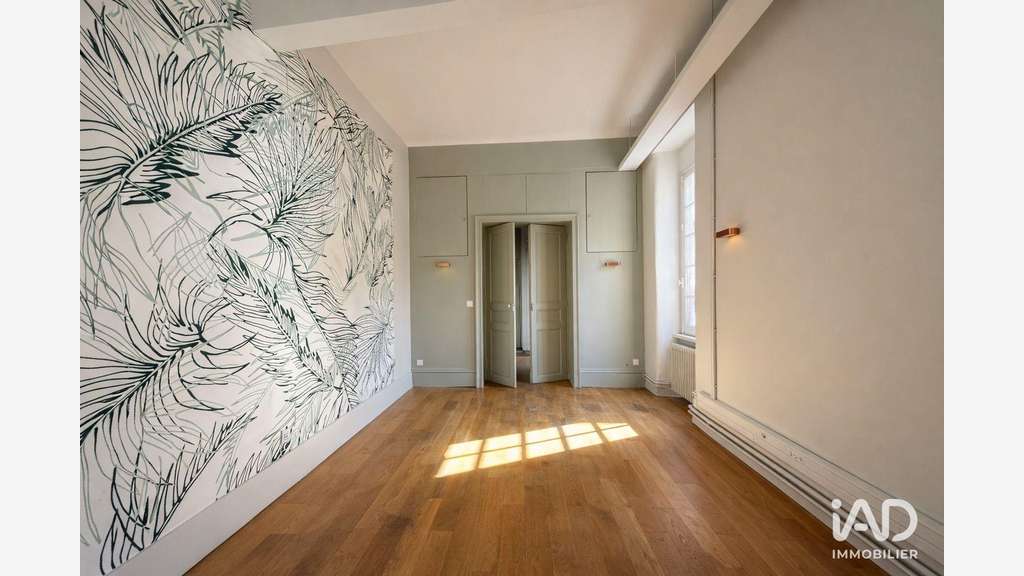 A louer bureaux 169m² à Toulouse Carmes 