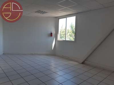 A louer bureaux 90m² R+1 à Toulouse Nord Est