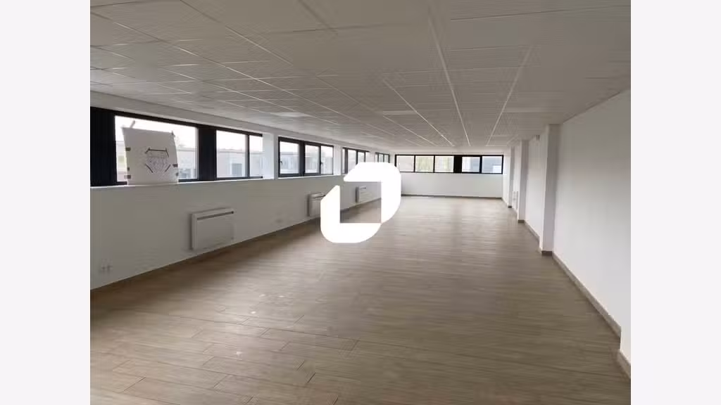 A louer Bureaux 178m² Tourcoing