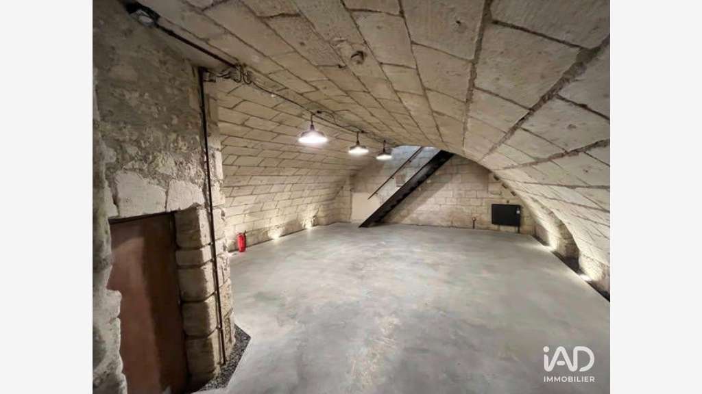 A louer bureaux atypiques 110m² dans Vieux Tours