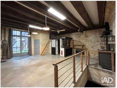 A louer bureaux atypiques 110m² dans Vieux Tours