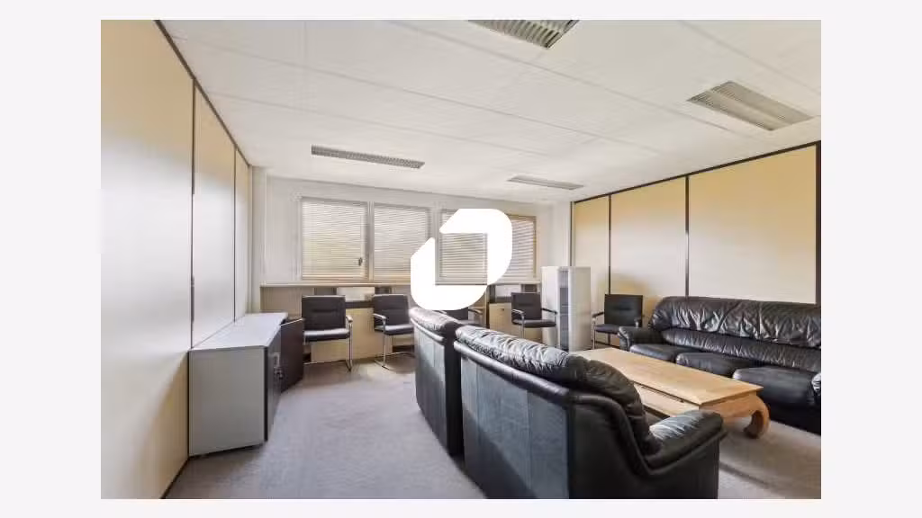 A louer Bureaux 490m² Tremblay en france