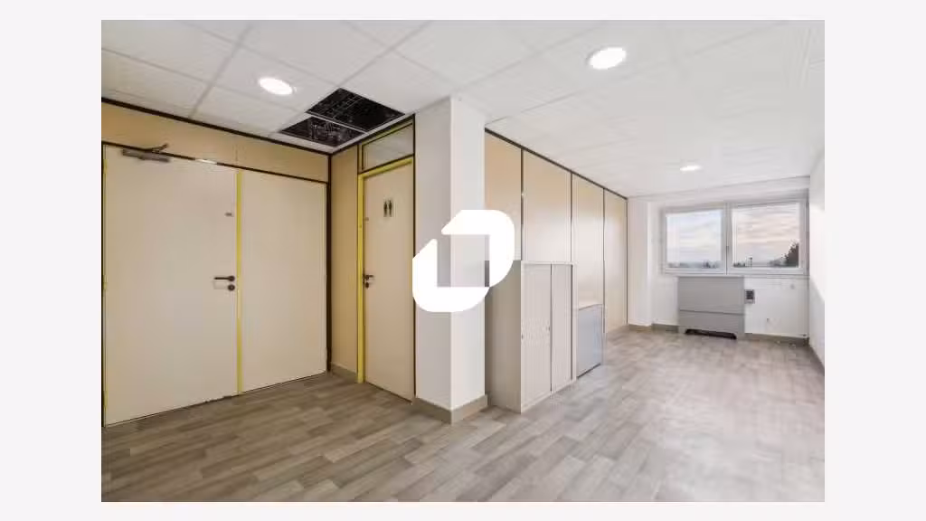 A louer Bureaux 490m² Tremblay en france