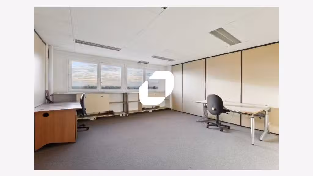 A louer Bureaux 490m² Tremblay en france