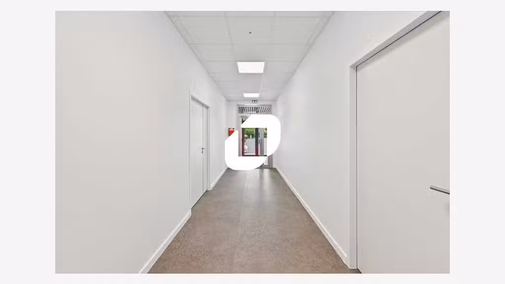 A louer Bureaux 165m² Tremblay en france