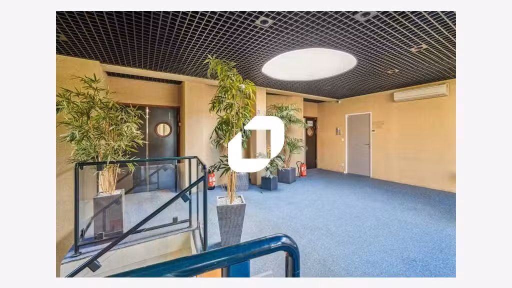 A louer Bureaux 307m² Tremblay en france