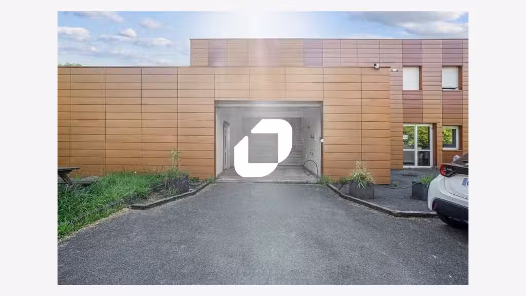 A louer Bureaux 307m² Tremblay en france