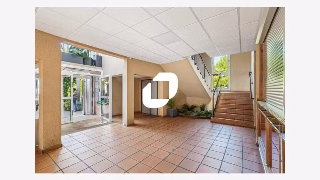 A louer Bureaux 307m² Tremblay en france