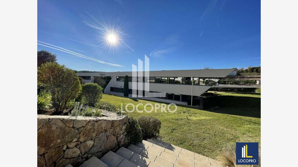  propose à la location un