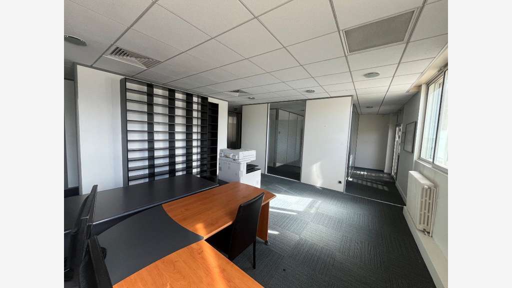 Bureaux à louer 930m² centre-ville de Valence