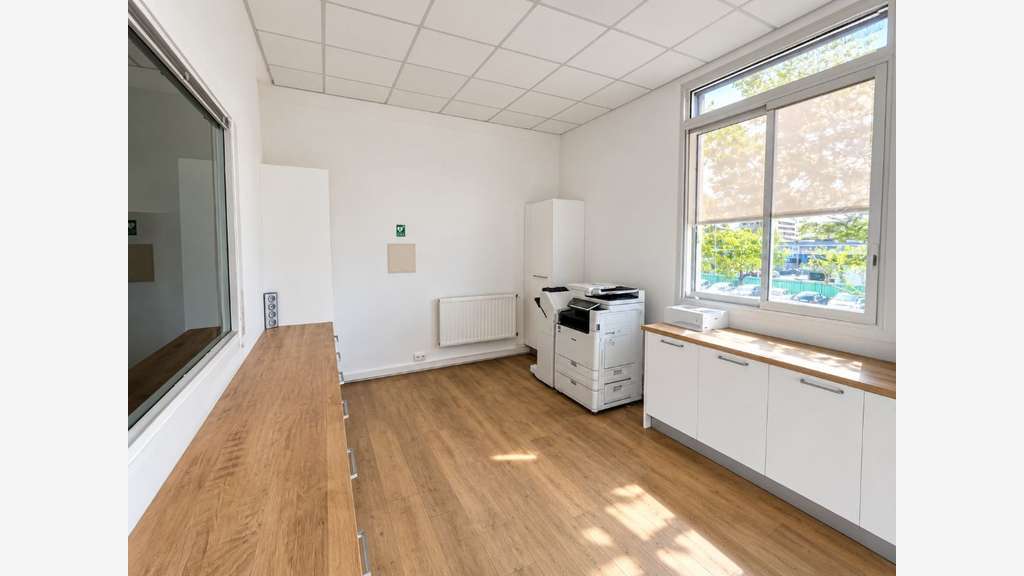 Bureaux à louer 930m² centre-ville de Valence