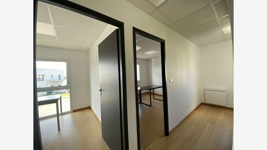 A louer bureaux de 35m² à Vannes Le Ténénio