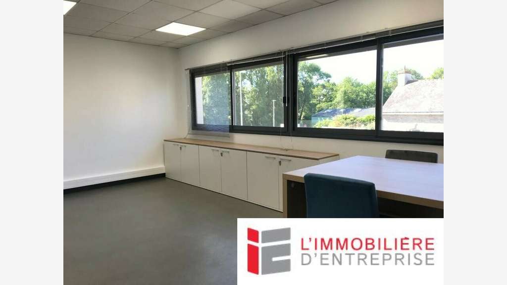 A louer bureaux de 47m² au 1er étage à Vannes