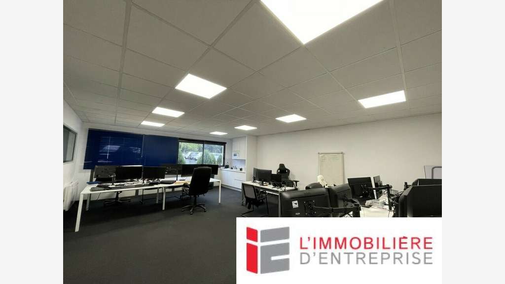 A louer bureaux de 107m² en RDC à Vannes Est