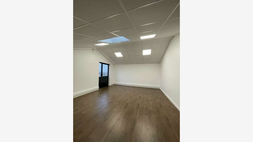 A louer bureau 39m² R+2 immeuble récent à Vannes
