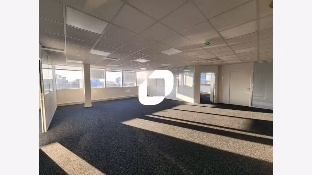 A louer Bureaux 154m² Velizy villacoublay