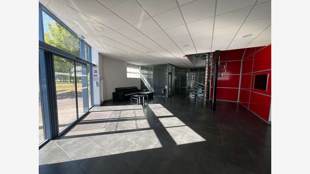 Bureaux à louer Parc Alata Verneuil en Halatte