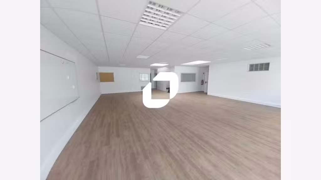 A louer Bureaux 785m² Vernouillet