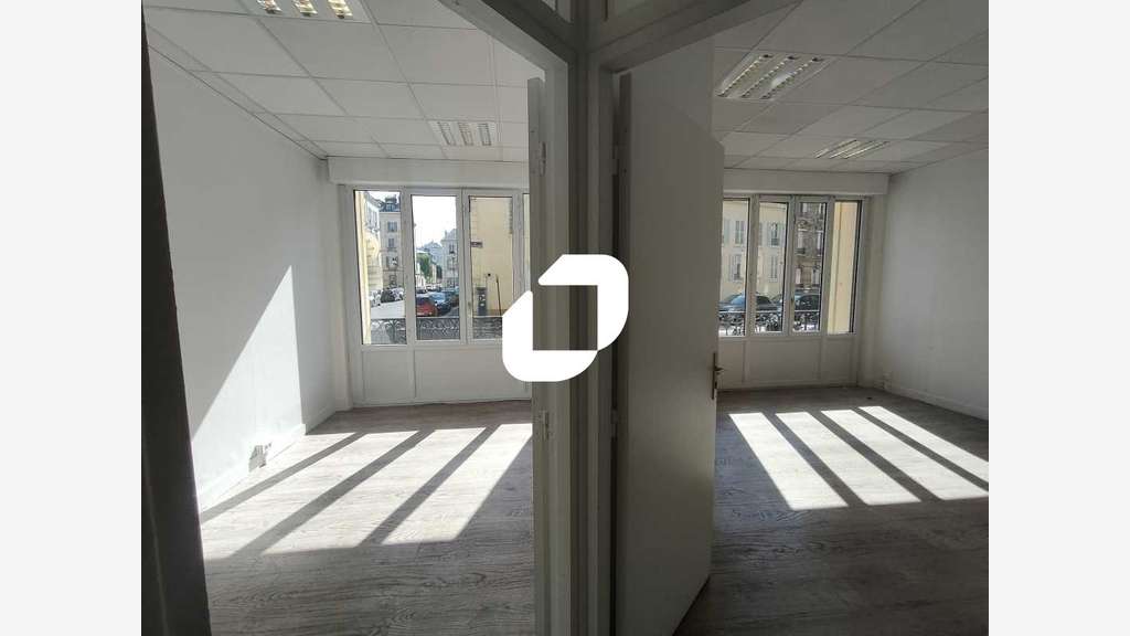 A louer Bureaux 355m² Versailles