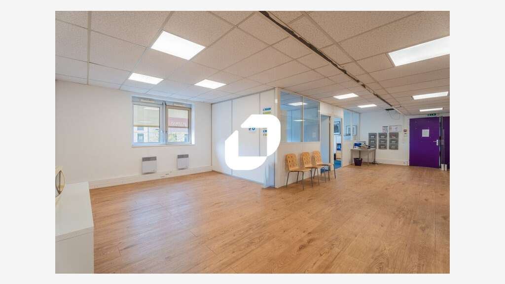A louer Bureaux 225m² Versailles