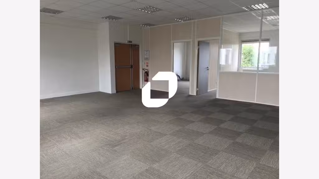 A louer Bureaux 1059m² Villebon sur yvette