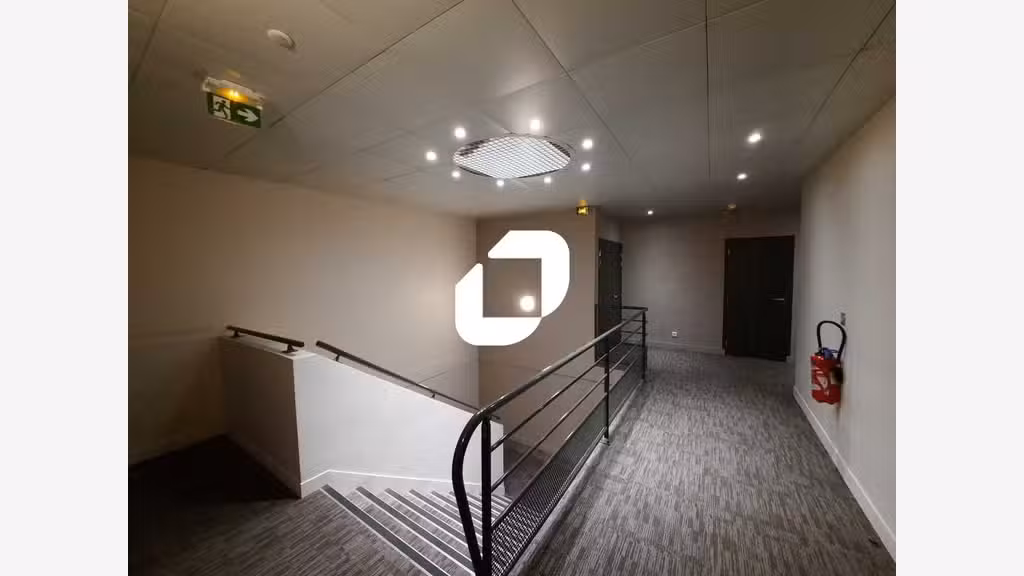 A louer Bureaux 648m² Villebon sur yvette