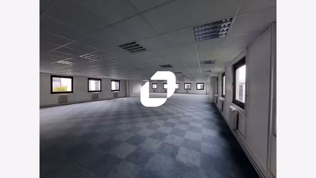 A louer Bureaux 694m² Villebon sur yvette